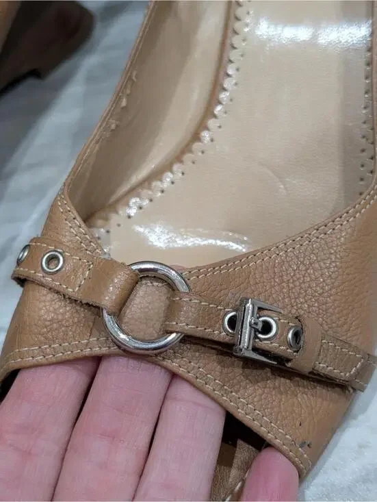 Franco Sarto Women's Tan Leather Buckle Accent Pumps 10M - Picture 5 of 8